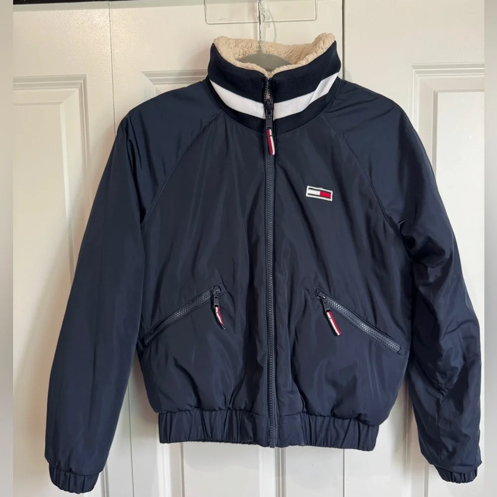Tommy Jeans Reversible Sherpa Fleece Bomber Jacket Size XS Full Zip Pockets - Picture 2 of 9